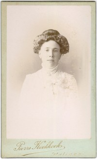 Frau mit geöffnetem Mund, 1910